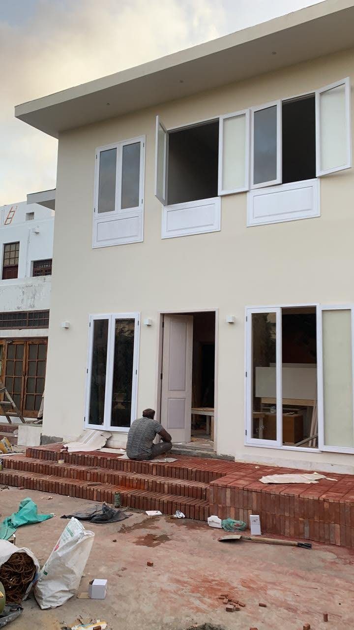 Two storey block